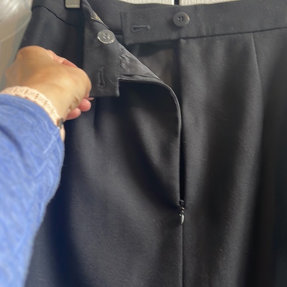 ESCADA Double Slit Pencil Skirt - Picture 4 of 8